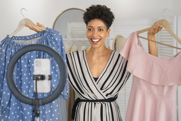 Top Fashion Influencers You Should Follow in 2025