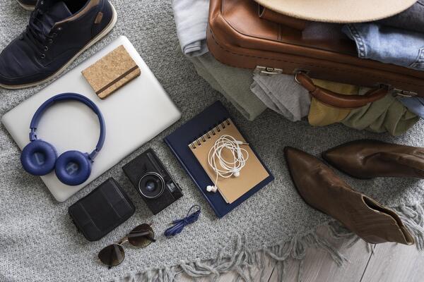 Top Wardrobe Essentials Every Fashion Lover Needs in 2025